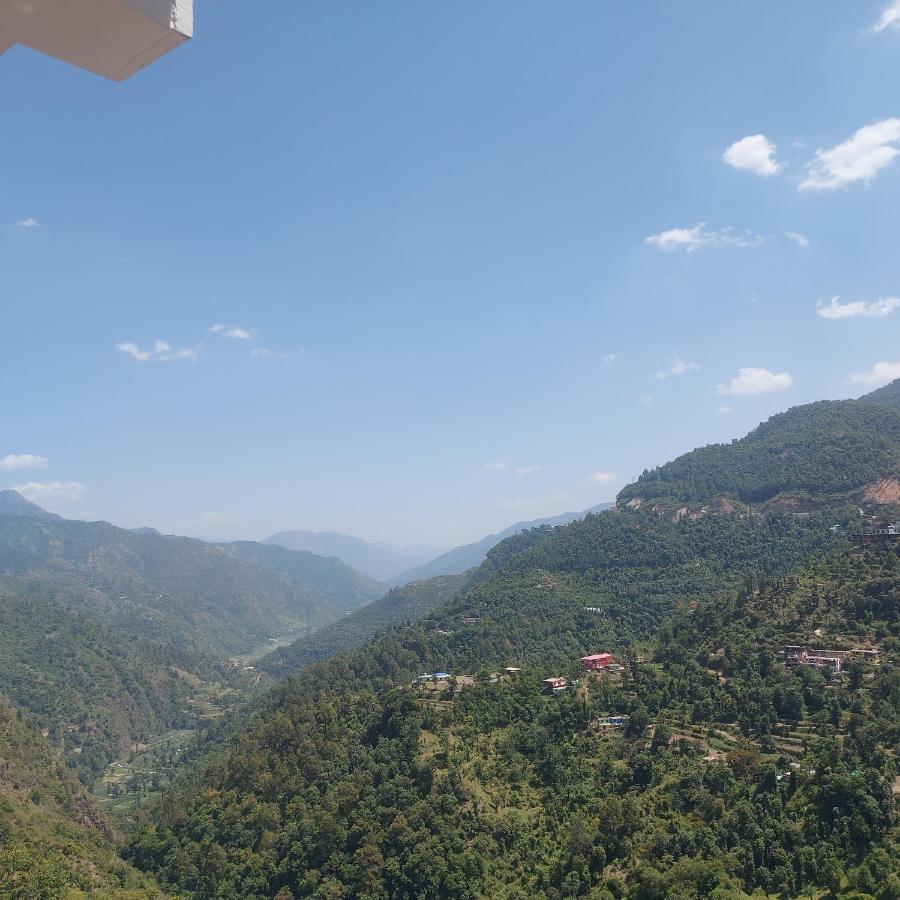 Отель Mount Heaven Kandaghat Экстерьер фото